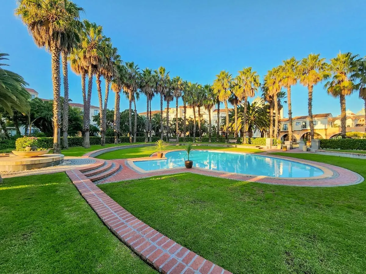 Walkable, Pools, Park And Great For Families アパート