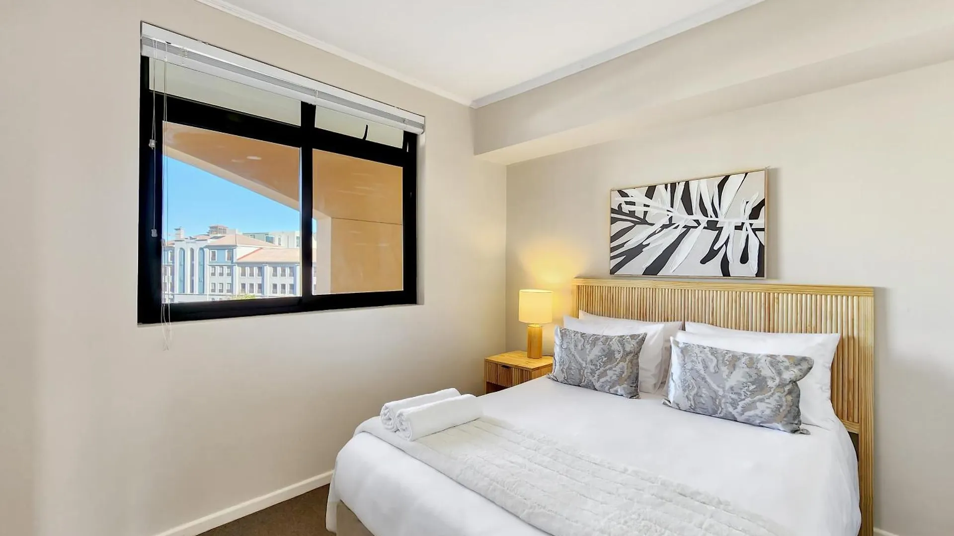 Walkable, Pools, Park And Great For Families Διαμέρισμα Κέιπ Τάουν